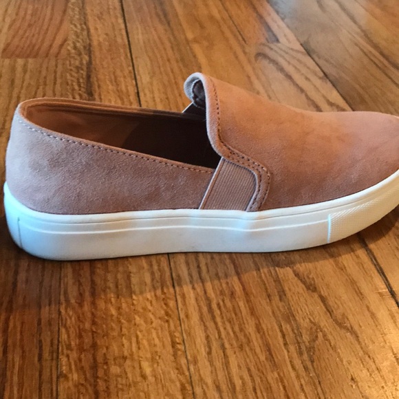 Universal Thread light pink slide tennis shoes - Picture 2 of 3